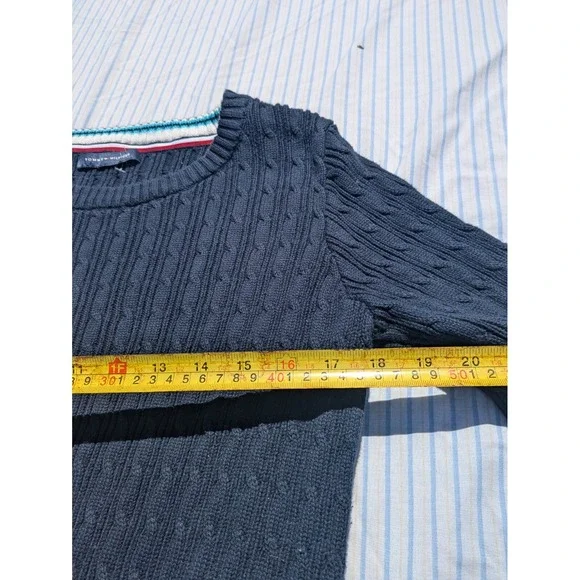 Tommy Hilfiger Women's Medium Blue Classic Fit Sweater‎ Cable Knit Warm Winter - Picture 7 of 8
